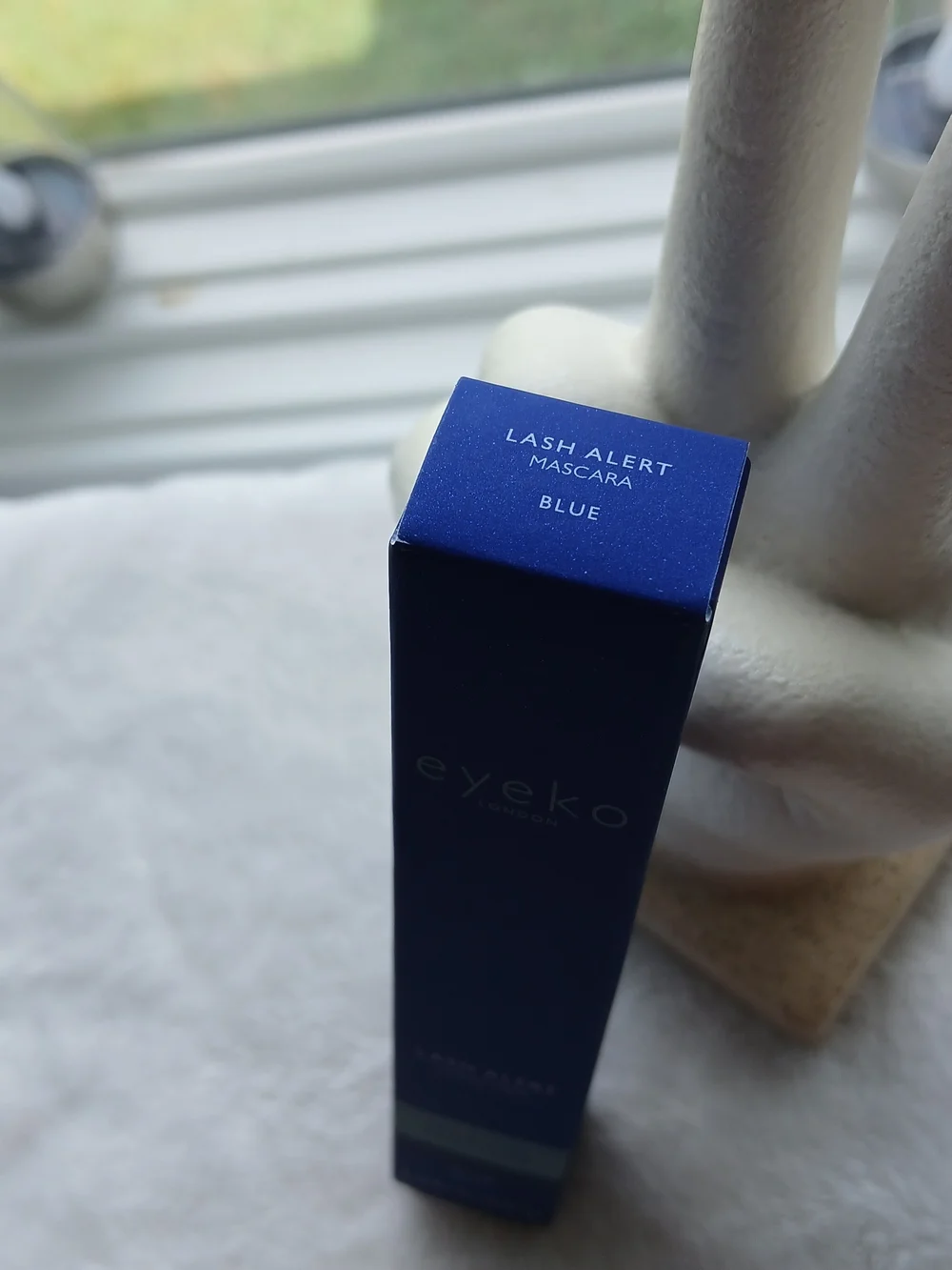 Eyeko lift curl